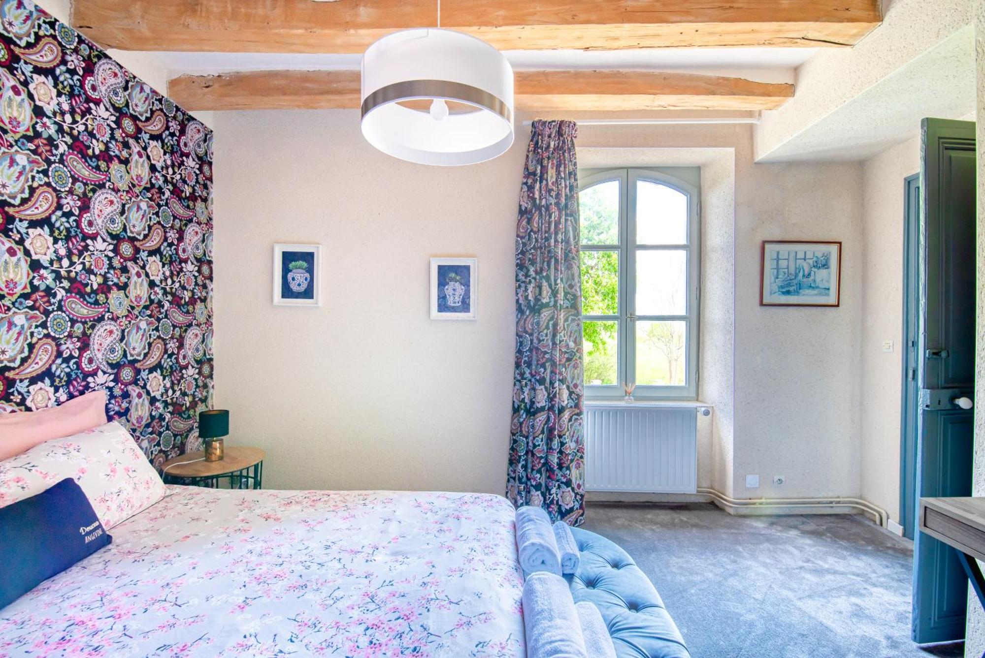 La Fontaine Du Mont Hotel Murs-Erigne Екстериор снимка